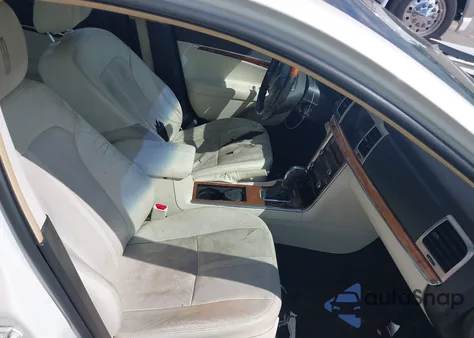 2010 Lincoln Mkz z USA, uszkodzony, nr VIN 3LNHL2JCXAR627204